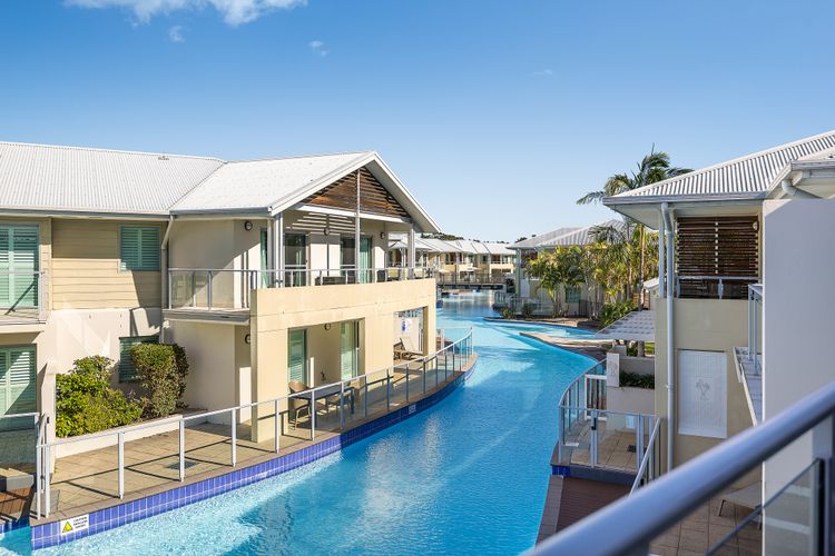 Pacific Blue, 140/255 Sandy Point RD