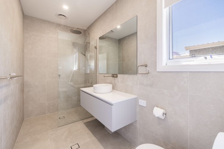 Escape the Norm, 7/5 Kelvin Grove – Ducted Air, Wi-Fi & Sauna