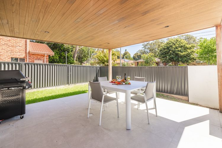Escape the Norm, 7/5 Kelvin Grove – Ducted Air, Wi-Fi & Sauna