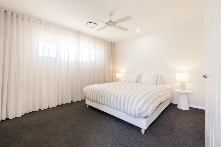 Escape the Norm, 7/5 Kelvin Grove – Ducted Air, Wi-Fi & Sauna