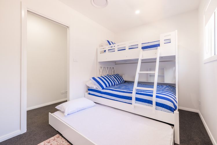 Escape the Norm, 7/5 Kelvin Grove – Ducted Air, Wi-Fi & Sauna