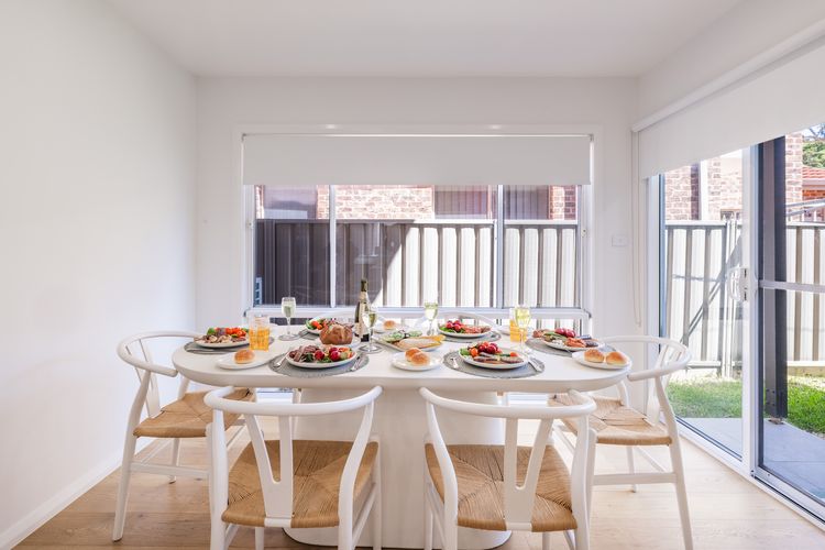 Escape the Norm, 7/5 Kelvin Grove – Ducted Air, Wi-Fi & Sauna