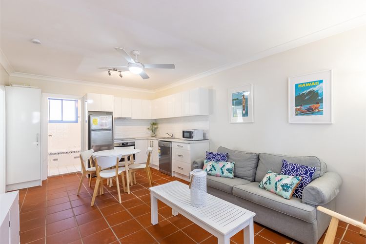 Copacabana, 2/61 Sandy Point Road – cute unit with water views from the balcony