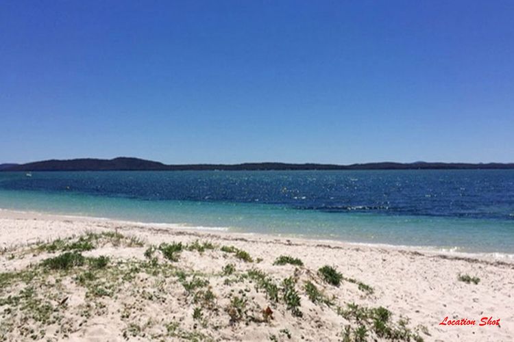 Copacabana, 2/61 Sandy Point Road – cute unit with water views from the balcony