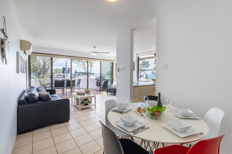 Fleetwood, 2/63 Shoal Bay Road – spectacular views