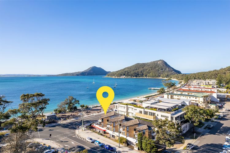 Fleetwood, 2/63 Shoal Bay Road – spectacular views