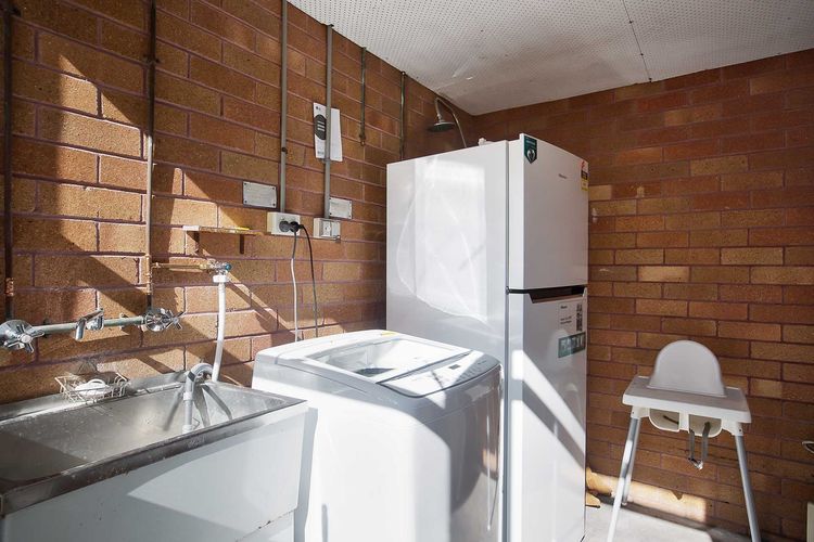 Hibiscus Court, 2/9 Government Road – fantastic air conditioned 3 bedroom unit with WIFI