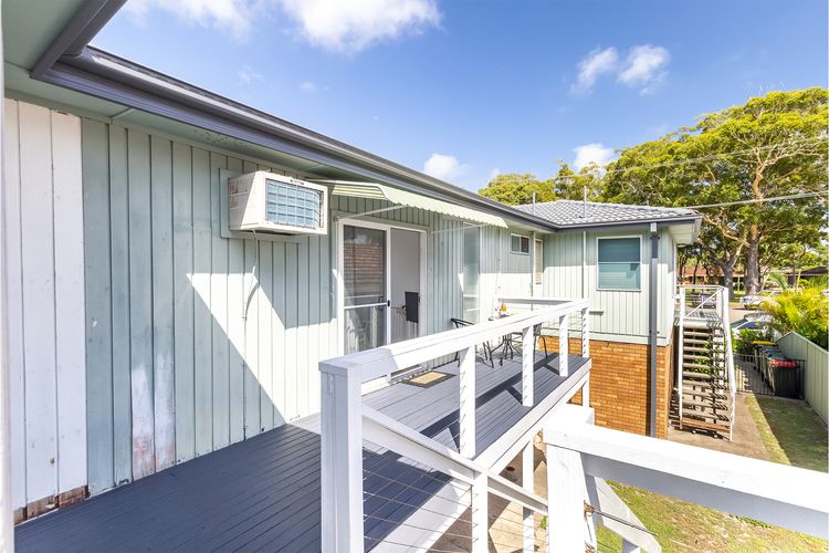 Hibiscus Court, 2/9 Government Road – fantastic air conditioned 3 bedroom unit with WIFI