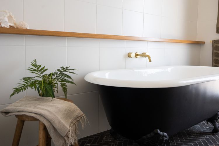 Miramar Coastal Cottage