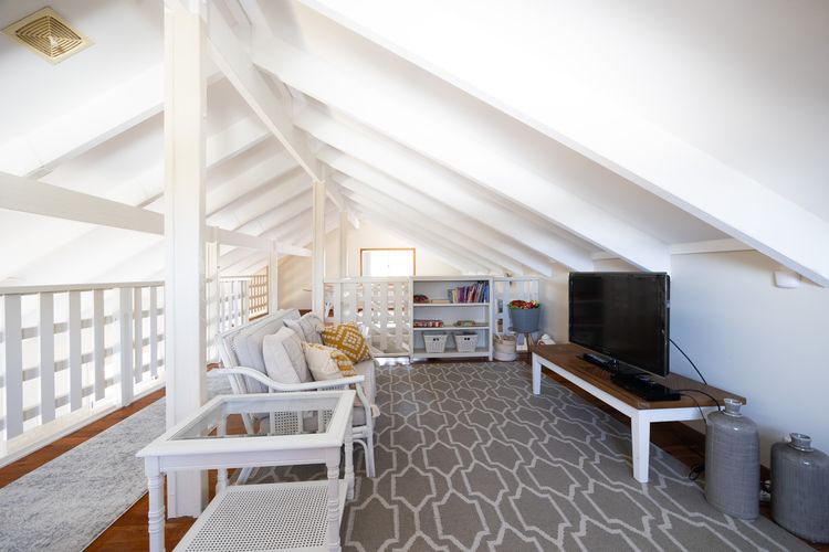 Mollymook Beach Bach