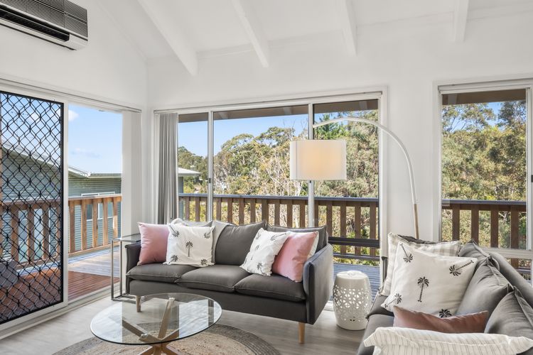 Mollymook Beach Bach