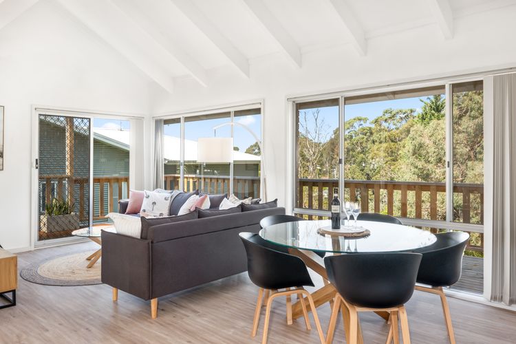 Mollymook Beach Bach