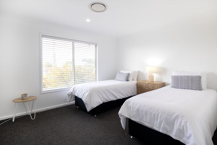 Coastal Breeze – 67 Burrill Street