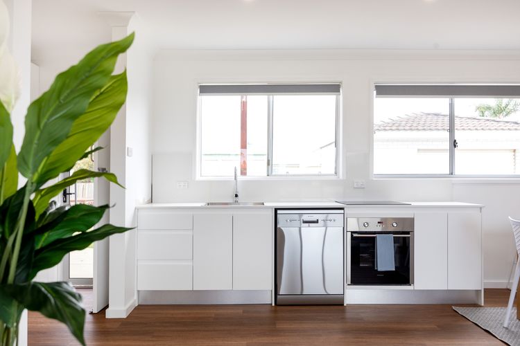 Coastal Charm – 67 Burrill Street