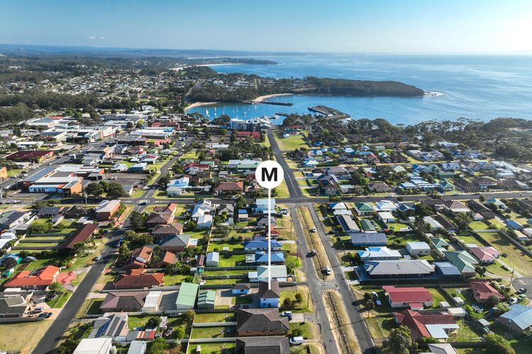 Coastal Charm – 67 Burrill Street