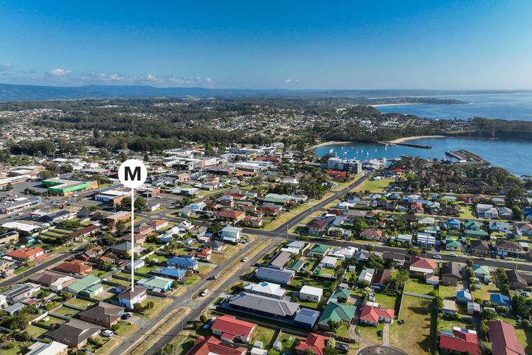 Coastal Charm – 67 Burrill Street