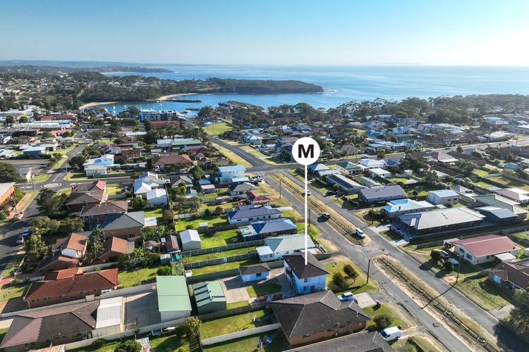 Coastal Charm – 67 Burrill Street