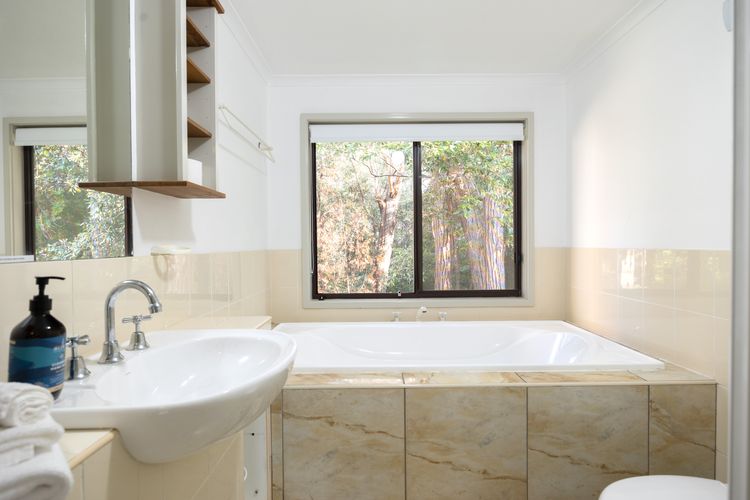 Valley Hideaway – Whole House