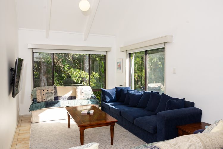 Valley Hideaway – Whole House