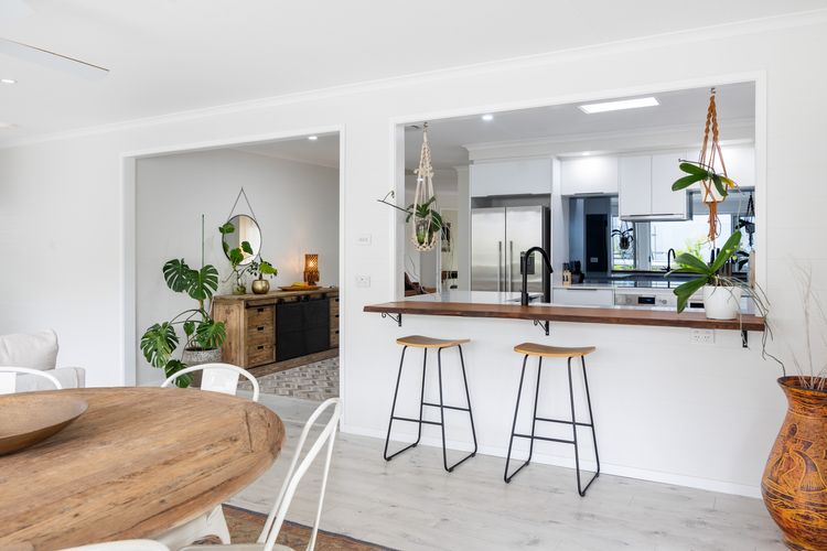 Narrawallee Beach House