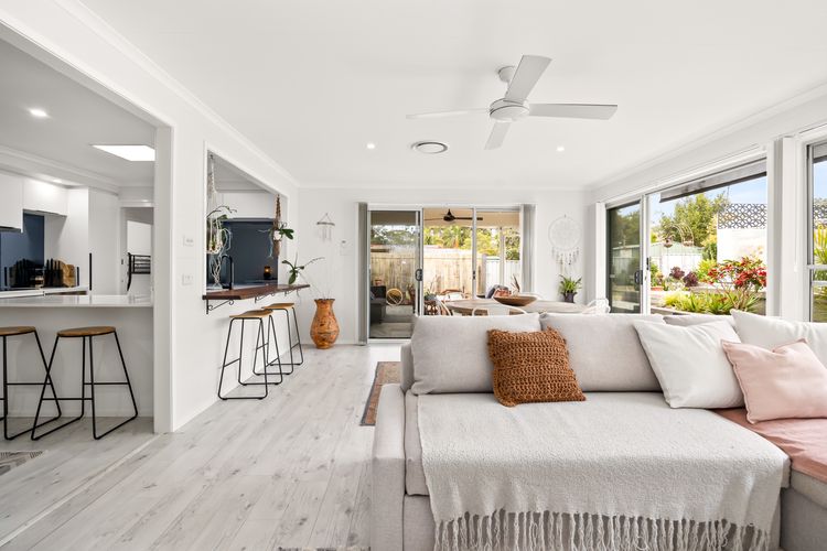 Narrawallee Beach House
