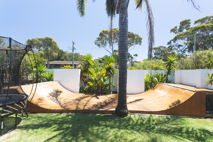 Skate ramp grounds front