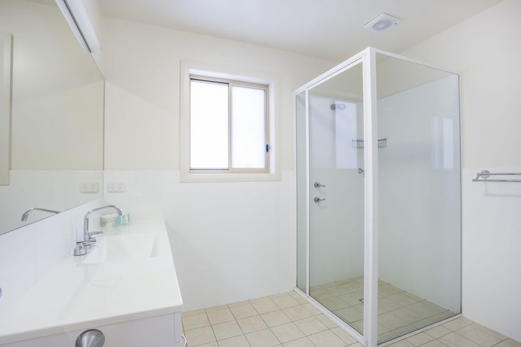 Bathroom upstairs 
