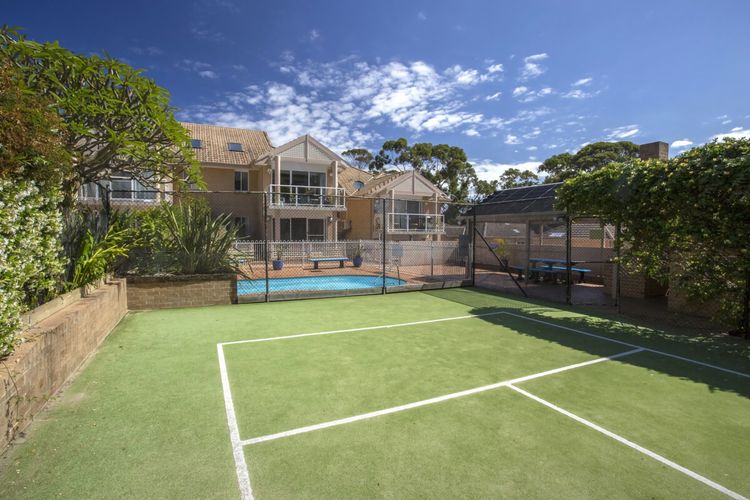 No 1 Mollymook Beach