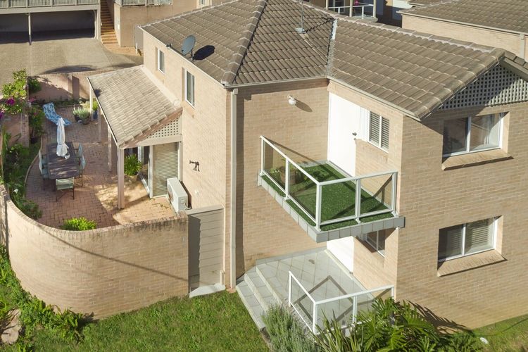 No 1 Mollymook Beach