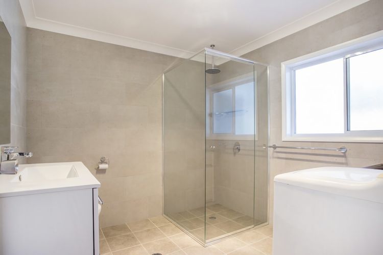 Bathroom / Laundry