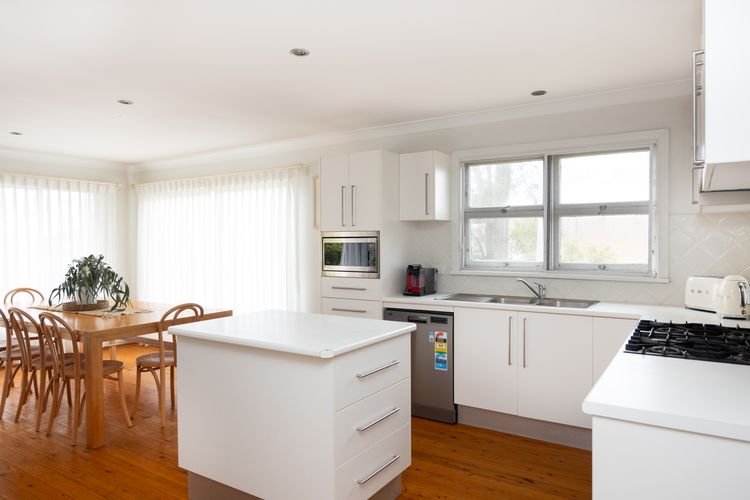 Wallace In Mollymook