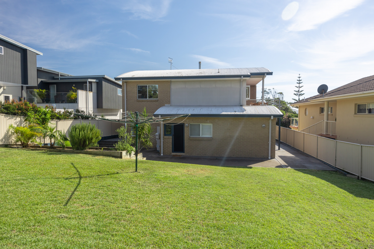 Grounds rear