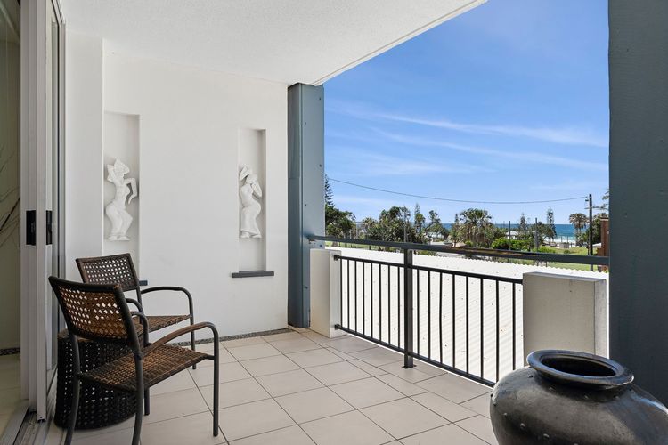 Paradiso 3 Bedroom Ocean Front 218