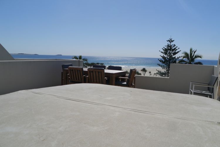 Paradiso 3 Bedroom Ocean Front Roof Top Spa 336