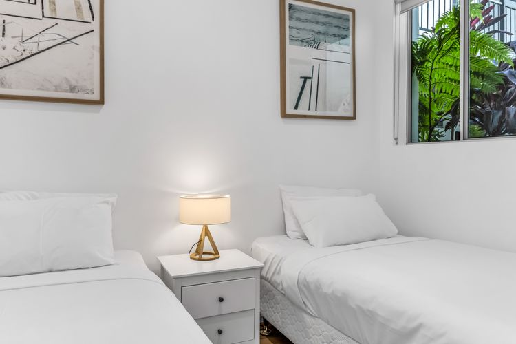 Paradiso 3 Bedroom Ocean Front 219