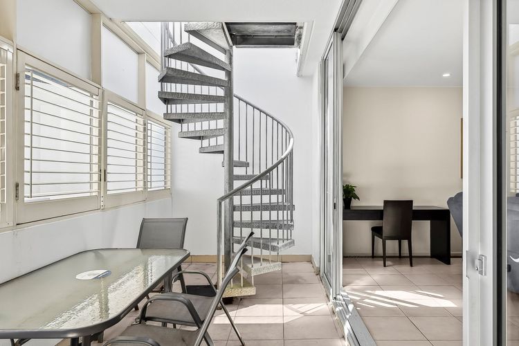 Paradiso 3 Bedroom Family Roof Top 344