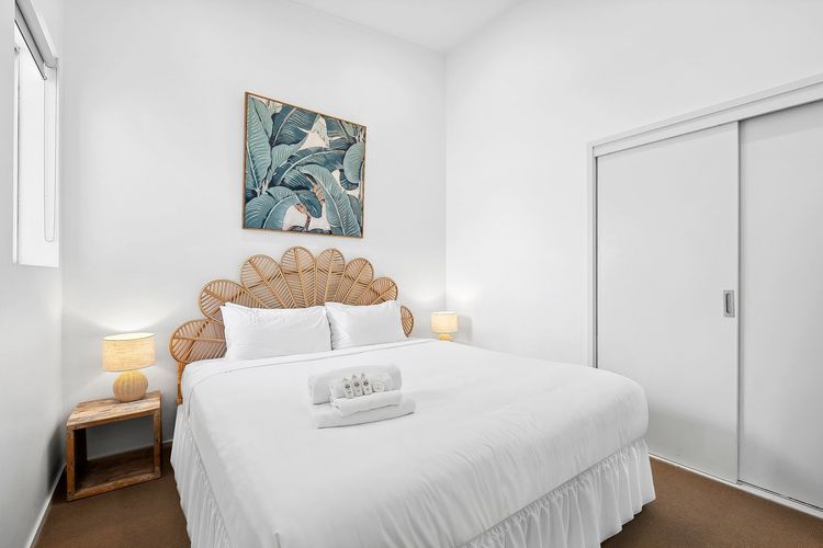 Paradiso 3 Bedroom Ocean Front Roof Top Spa 337