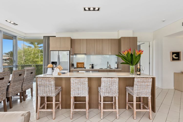 Luxury Apartment 1122 at Bells Boulevard