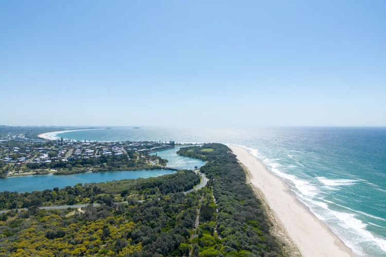 Luxury Apartment 1122 at Bells Boulevard