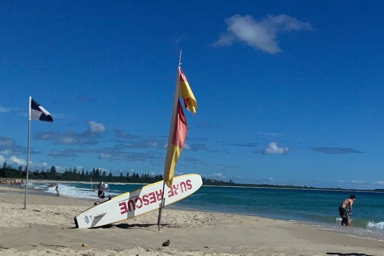 High Tide 4BR 3 level house w/ Ocean views & Pool