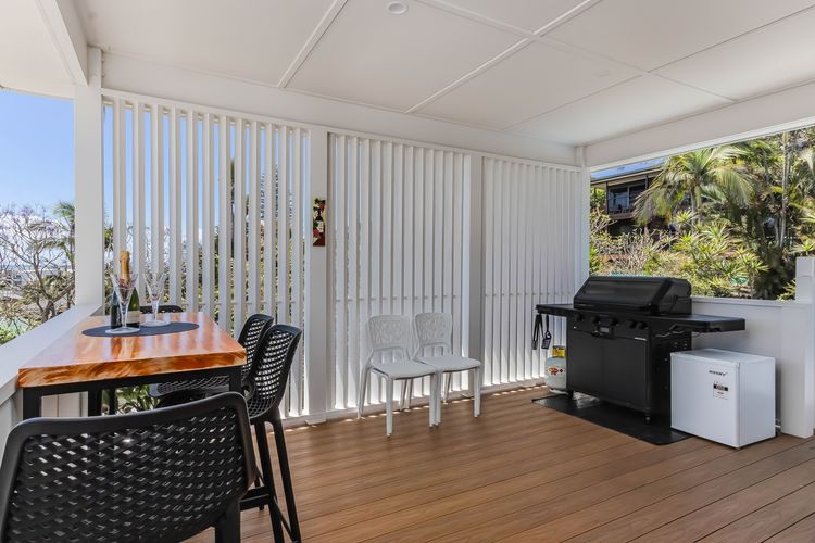 High Tide 4BR 3 level house w/ Ocean views & Pool