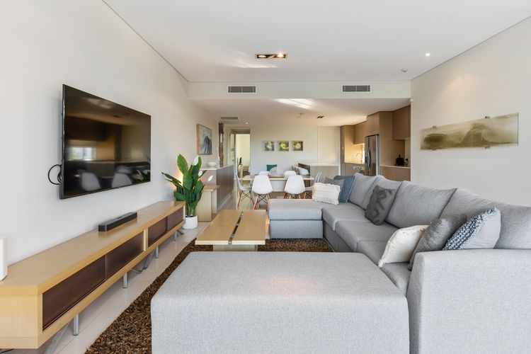 Luxury Apartment 1202 at Bells Boulevard