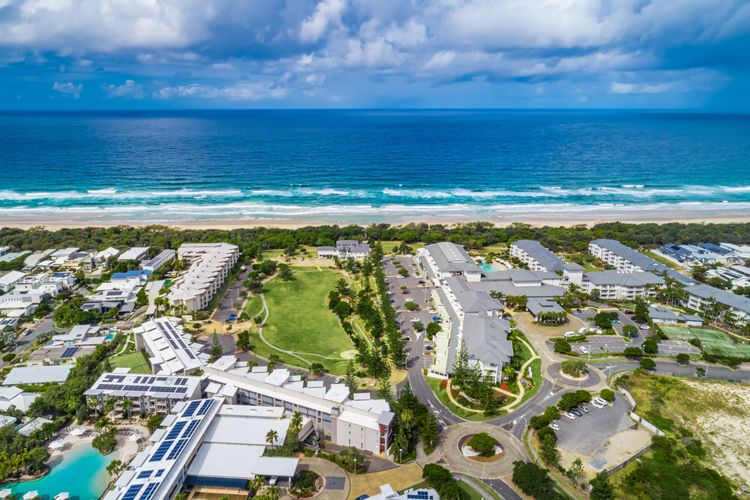 Luxury Apartment 1206 at Bells Boulevard