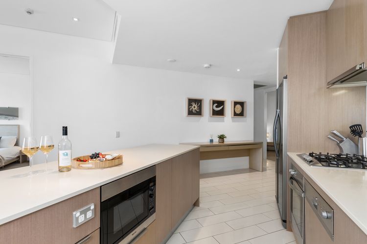 Luxury Apartment 1206 at Bells Boulevard