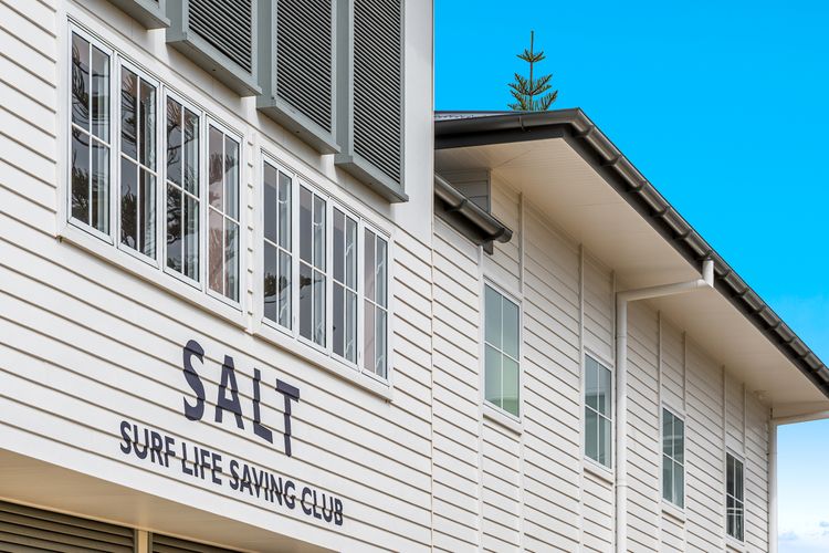 Luxury Apartment 1206 at Bells Boulevard