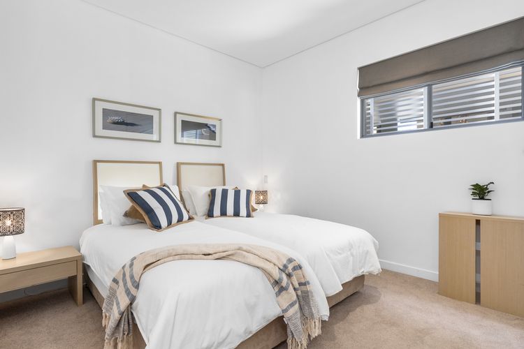 Luxury Apartment 1206 at Bells Boulevard