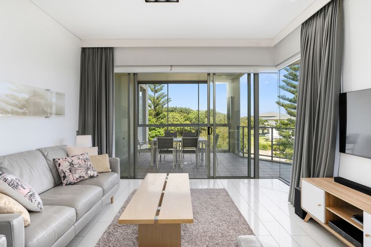 Luxury Apartment 1220 at Bells Boulevard