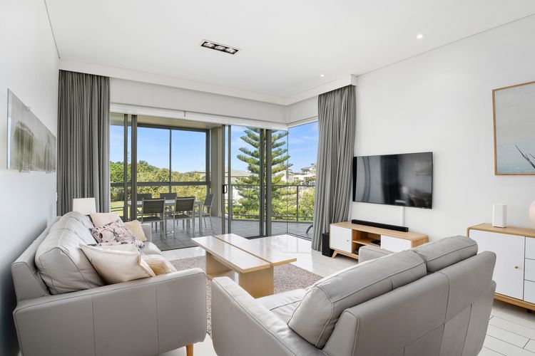 Luxury Apartment 1220 at Bells Boulevard