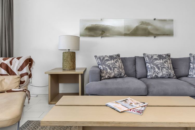 Luxury Apartment 1224 at Bells Boulevard