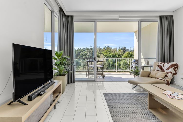 Luxury Apartment 1224 at Bells Boulevard